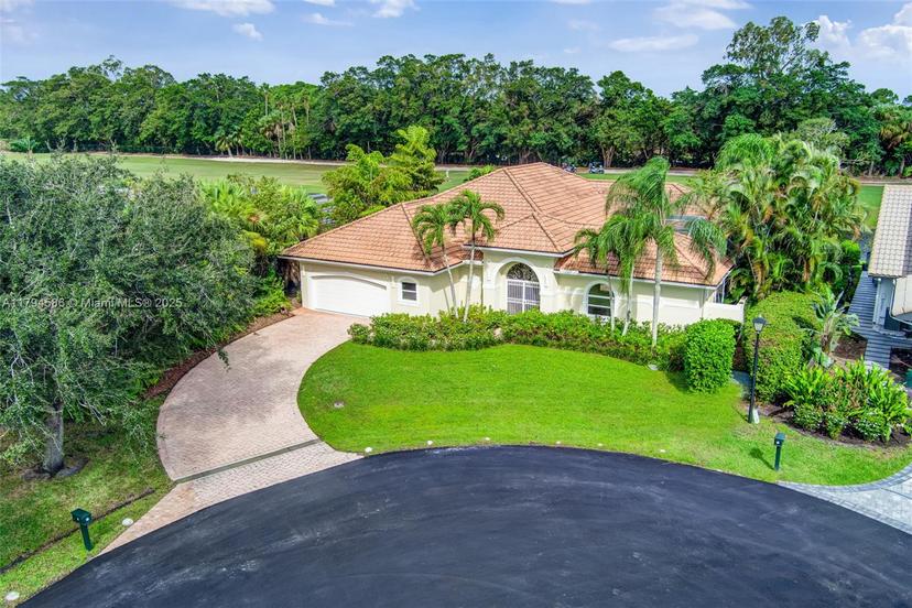 Picture of 4 Mccairn Ct, Palm Beach Gardens FL 33418