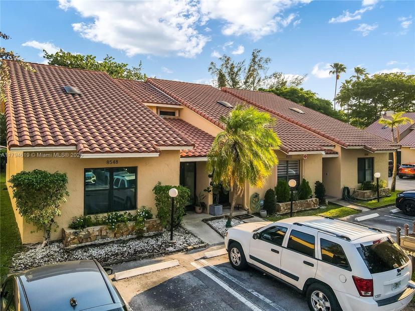 Picture of 8548 Shadow Ct # 15, Coral Springs FL 33071