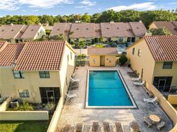 Picture of 8548 Shadow Ct # 15, Coral Springs, FL 33071