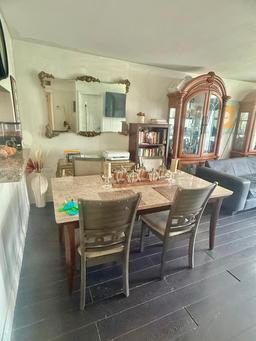 Picture of 488 NW 165Th St Rd # 512, Miami, FL 33169