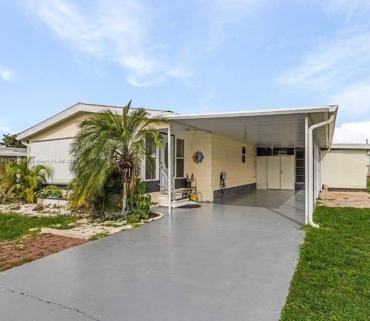 Picture of 315 Shrub Lane S. North Fort Myers, Fort Myers FL 33917