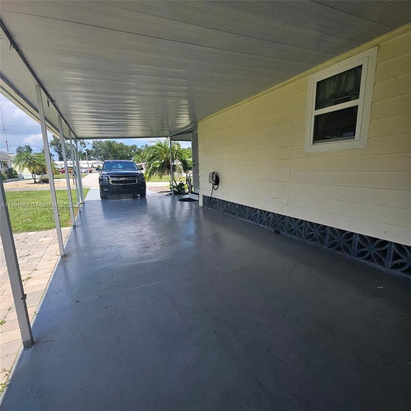 Picture of 315 Shrub Lane S. North Fort Myers, Fort Myers FL 33917