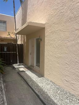 Picture of 8823 NE 4Th Ave Rd # 8823, Miami Shores, FL 33138