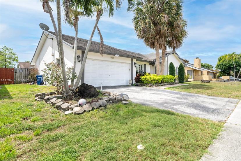 Picture of 7354 NW 49Th Ct, Lauderhill FL 33319