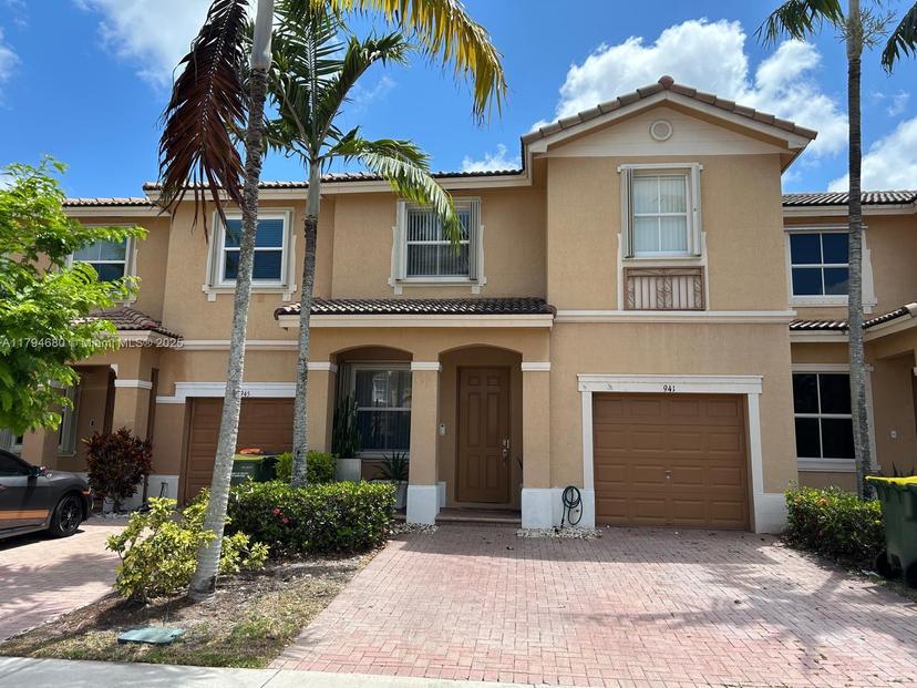 Picture of 941 NE 42Nd Ave, Homestead FL 33033