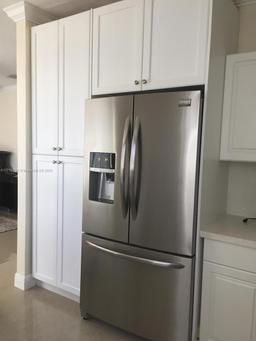 Picture of 941 NE 42Nd Ave, Homestead, FL 33033