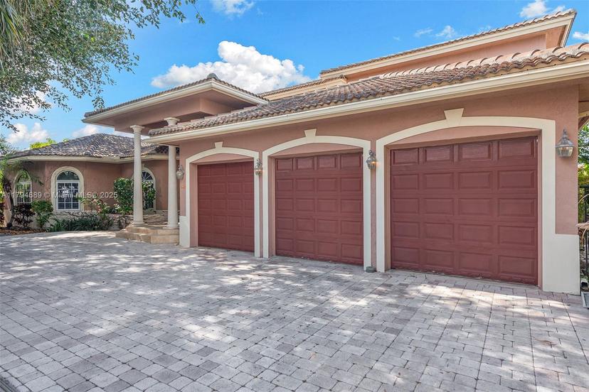 Picture of 2709 NE 16Th St, Fort Lauderdale FL 33304
