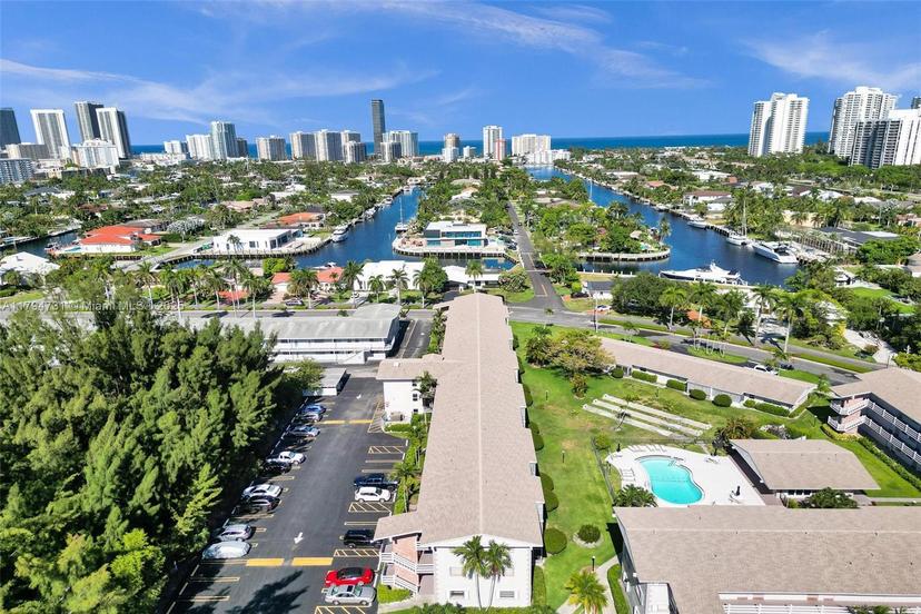 Picture of 700 Layne Blvd # 206, Hallandale Beach FL 33009