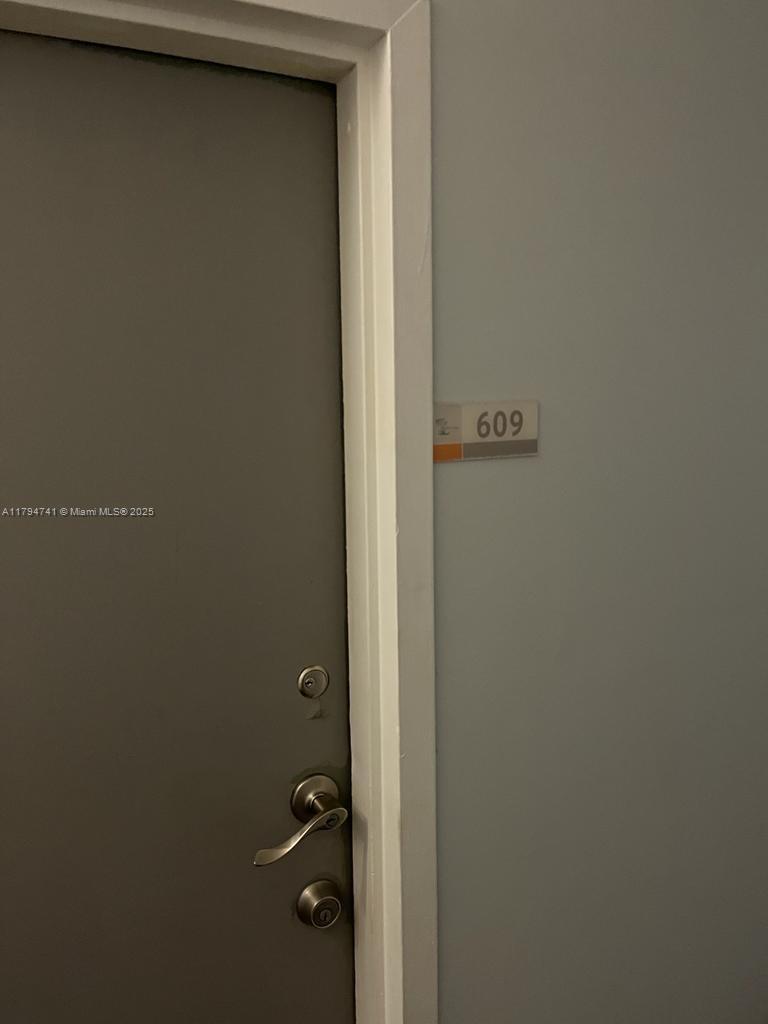 Picture of 2020 NE 135Th St # 609, North Miami FL 33181