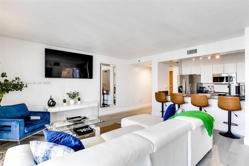 Picture of 1200 Brickell Bay Dr # 2923, Miami FL 33131