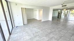 Picture of 16300 Golf Club Rd # 315, Weston, FL 33326