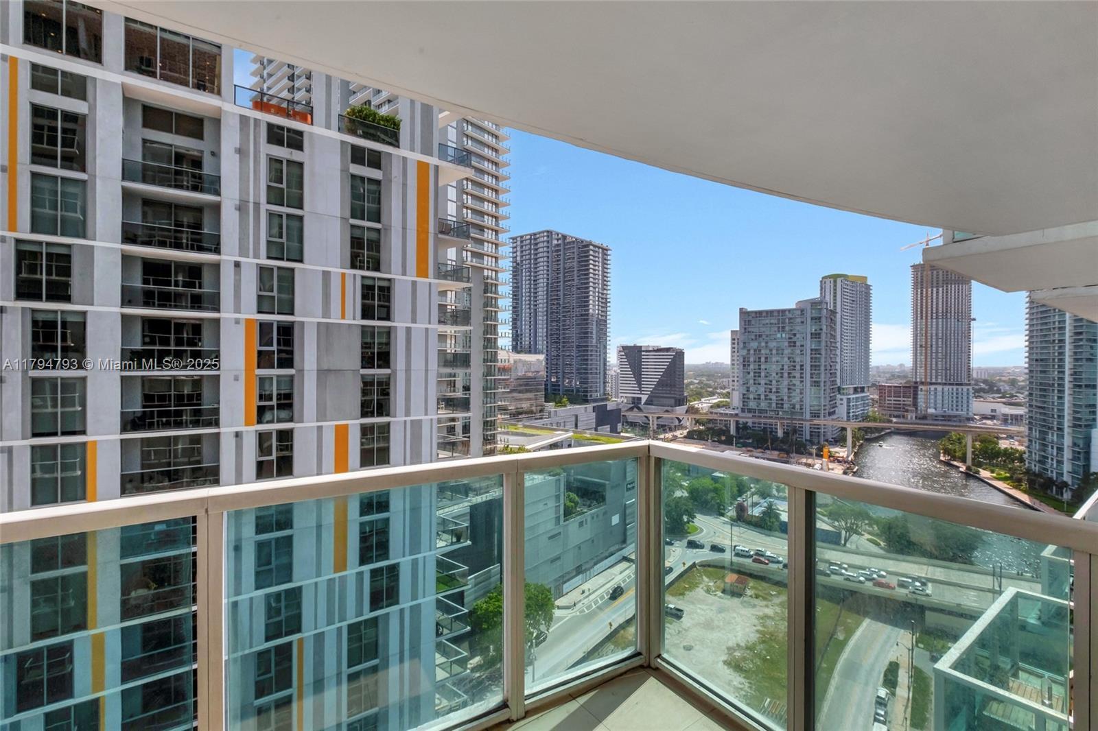 Picture of 41 SE 5Th St # 1210, Miami, FL 33131