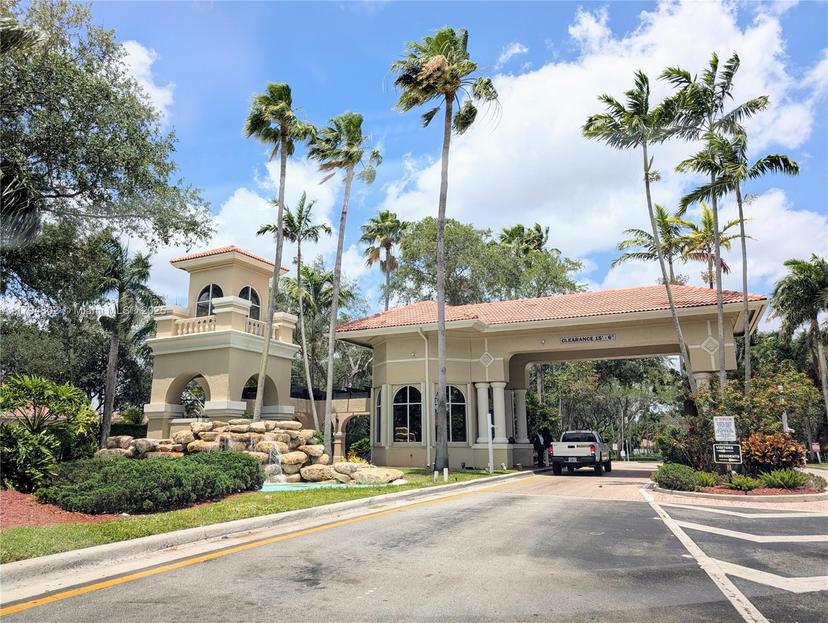 Picture of 7683 NW 19Th St, Pembroke Pines FL 33024