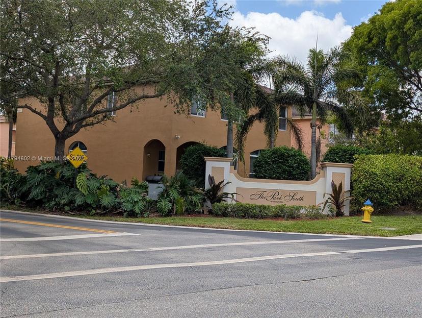 Picture of 7683 NW 19Th St, Pembroke Pines FL 33024