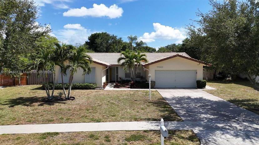 Picture of 7640 NW 6Th Ct, Plantation FL 33324