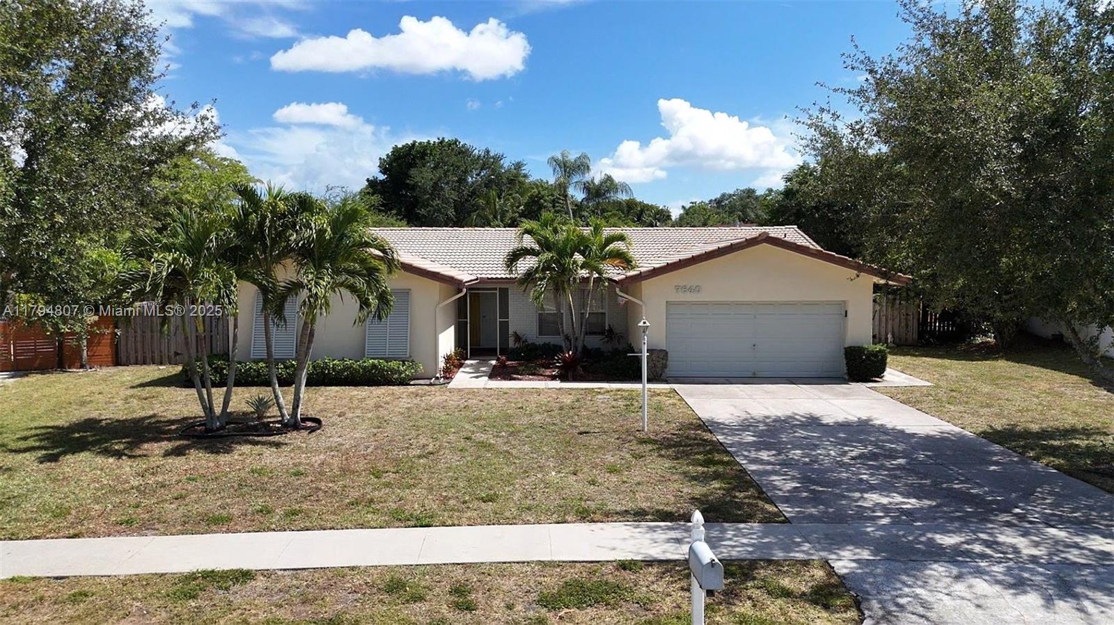 Picture of 7640 NW 6Th Ct, Plantation, FL 33324