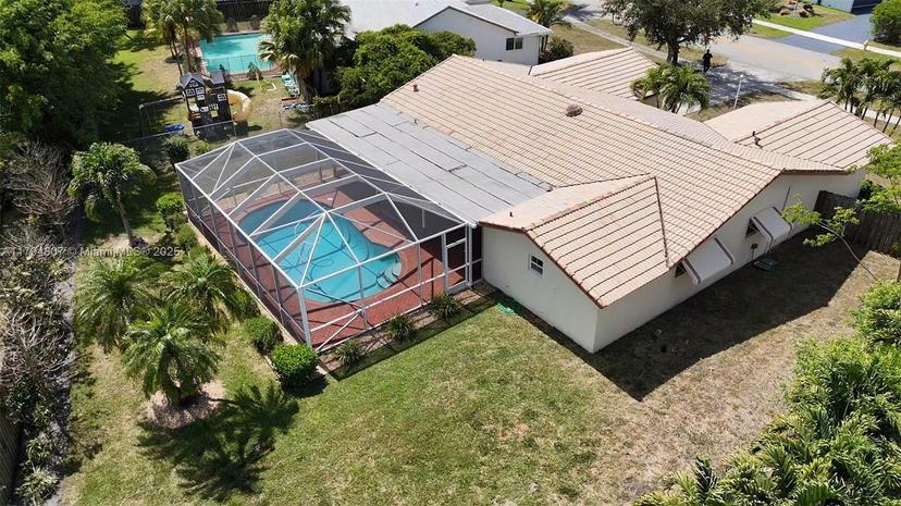 Picture of 7640 NW 6Th Ct, Plantation FL 33324