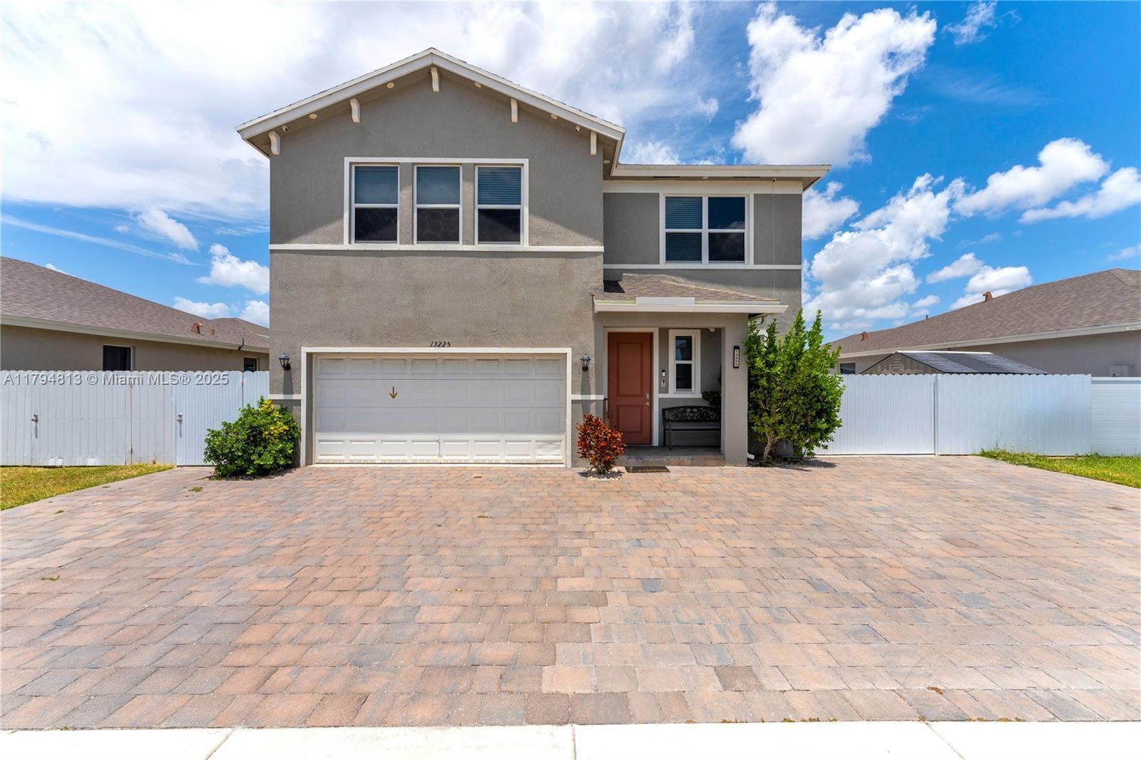 Picture of 13225 SW 272Nd St, Homestead, FL 33032