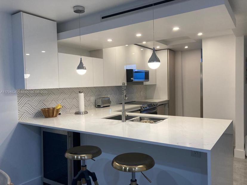 Picture of 2903 N Miami Beach Blvd # 1003, North Miami Beach FL 33160