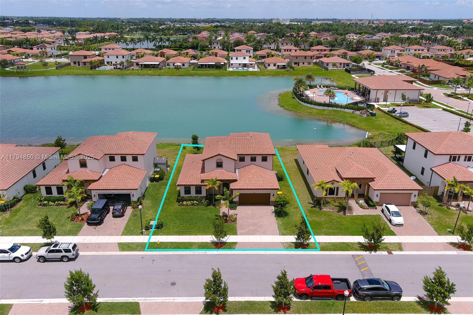 Picture of 2575 SE 2Nd St, Homestead, FL 33033