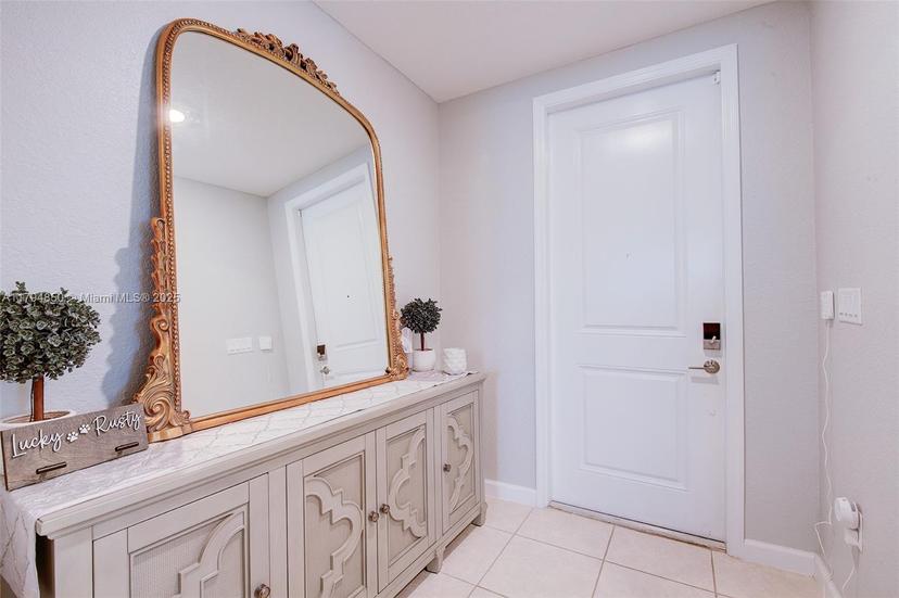 Picture of 2575 SE 2Nd St, Homestead FL 33033