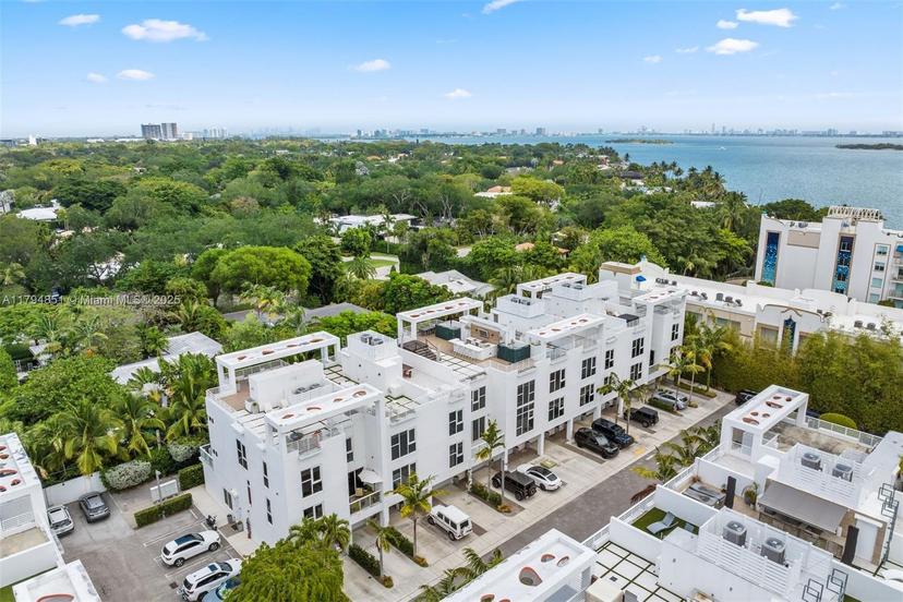 Picture of 455 NE 39Th St # 304, Miami FL 33137