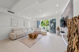 Picture of 455 NE 39Th St # 304, Miami, FL 33137
