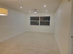 Picture of 4800 NW 35Th St # 607, Lauderdale Lakes, FL 33319