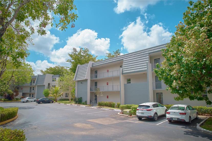 Picture of 9150 Lime Bay Blvd # 201, Tamarac FL 33321