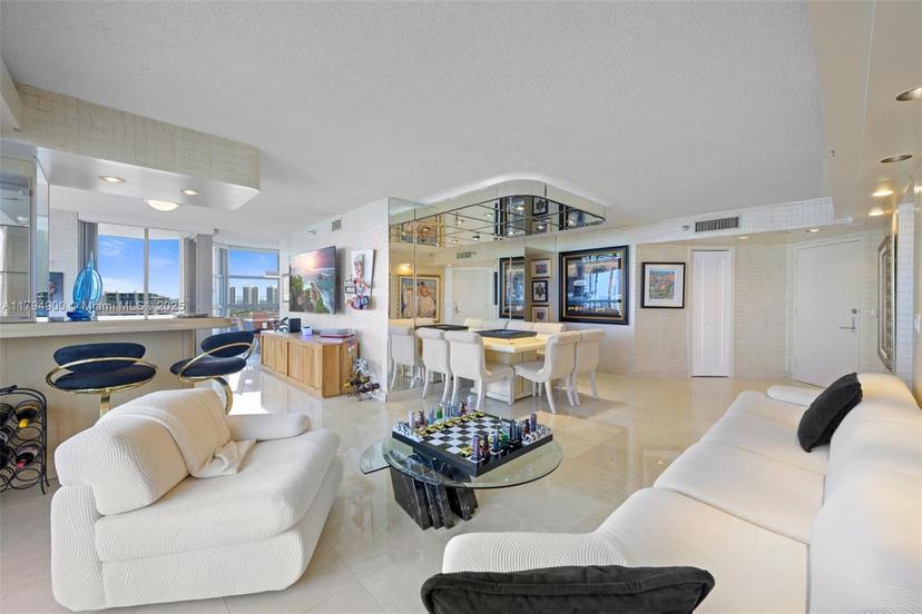 Picture of 3500 Mystic Pointe Drive # 2108, Aventura FL 33180