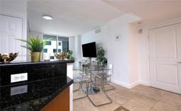 Picture of 170 SE 14Th St # 2708, Miami, FL 33131