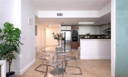 Picture of 170 SE 14Th St # 2708, Miami, FL 33131