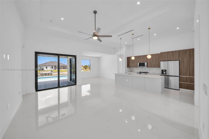 Picture of 1427 NW 17Th St, Cape Coral FL 33993