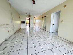 Picture of 285 NE 191St St # 2923, Miami, FL 33179