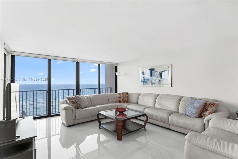 Picture of 2101 S Ocean Dr # 1203, Hollywood FL 33019