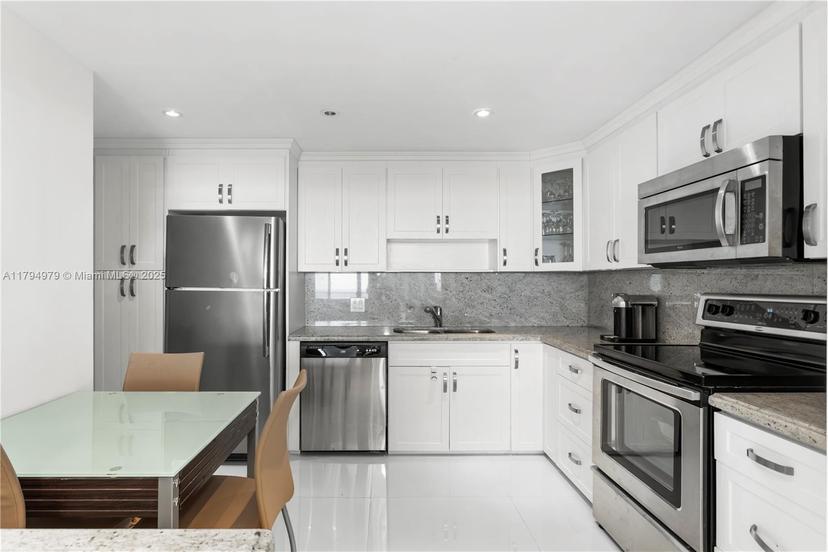 Picture of 2101 S Ocean Dr # 1203, Hollywood FL 33019