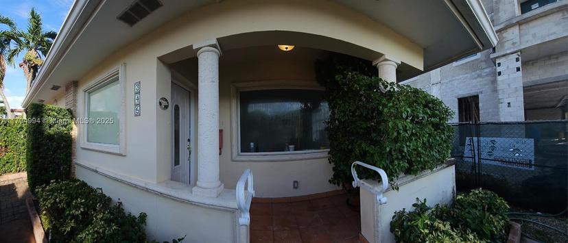 Picture of 345 Malaga Ave, Coral Gables FL 33134