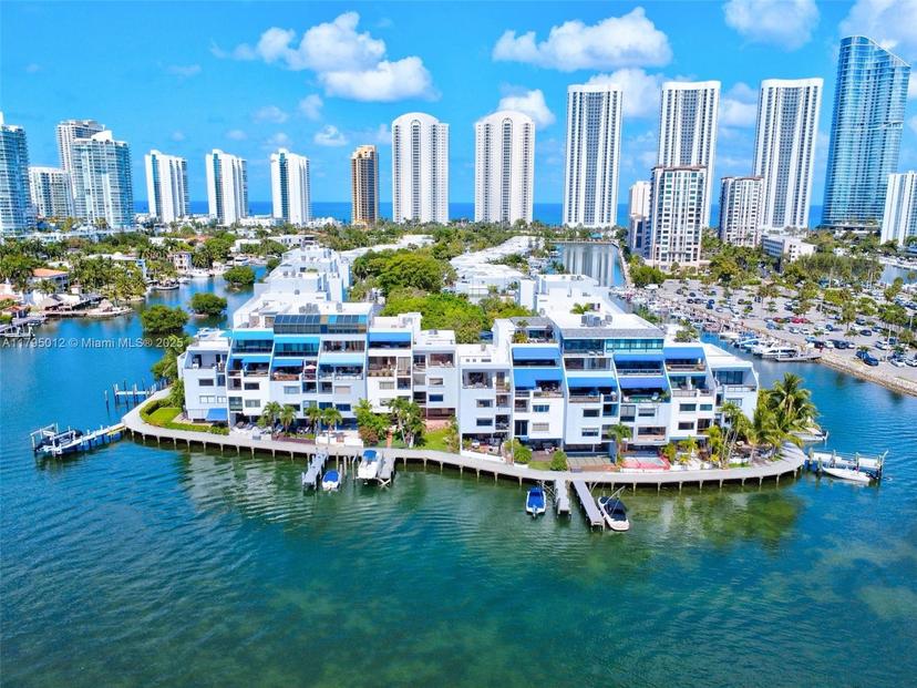 Picture of 454 Poinciana Dr # 1621, Sunny Isles Beach FL 33160