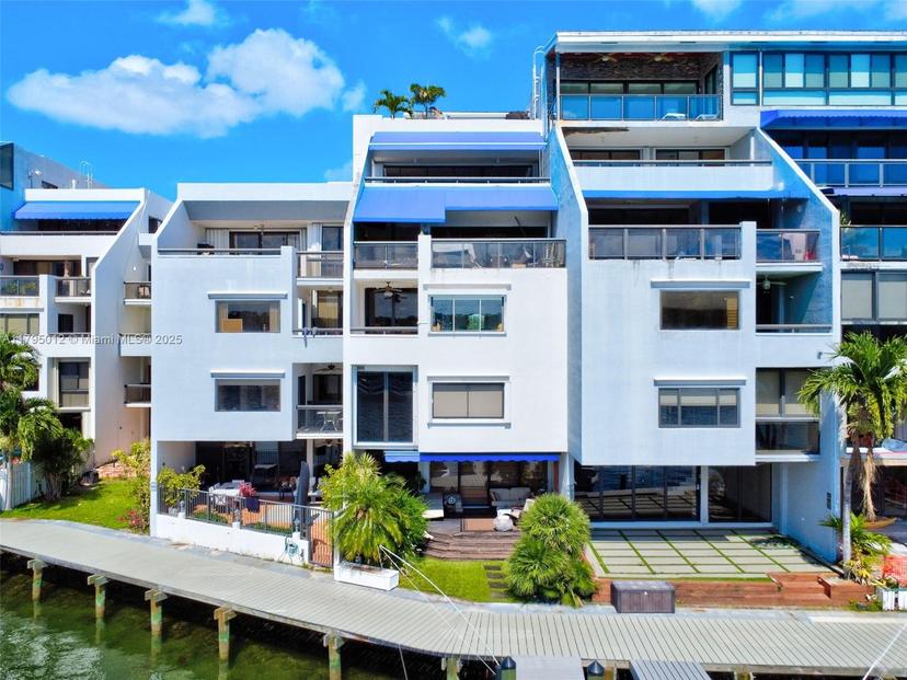 Picture of 454 Poinciana Dr # 1621, Sunny Isles Beach FL 33160