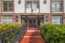 Picture of 3650 Inverrary Dr # 3P, Lauderhill, FL 33319