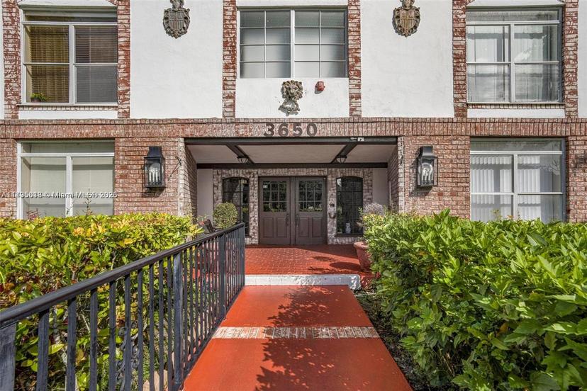 Picture of 3650 Inverrary Dr # 3P, Lauderhill FL 33319