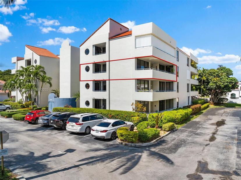 Picture of 21075 NE 34Th Ave # 2, Aventura FL 33180