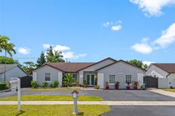 Picture of 13842 SW 285Th St, Homestead, FL 33033