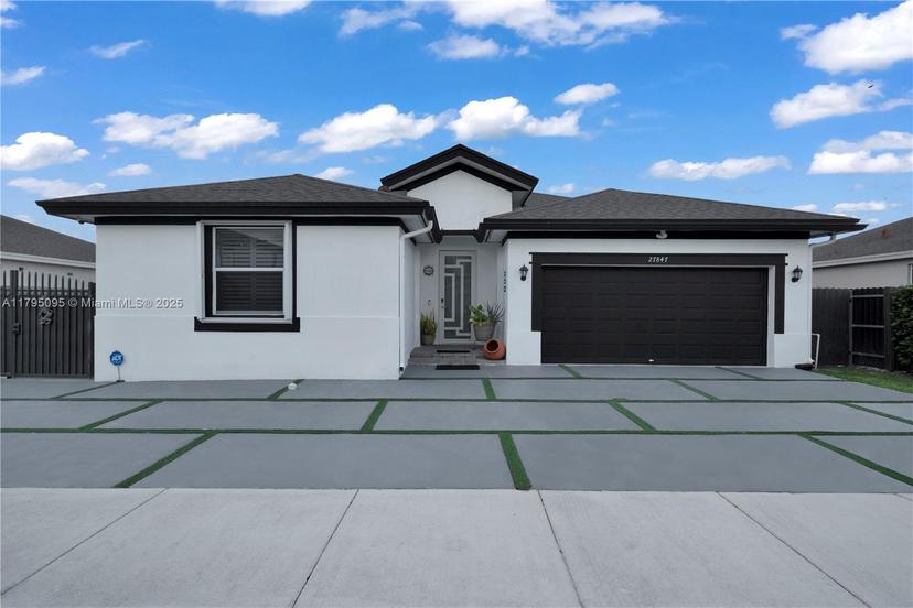 Picture of 27847 SW 133Rd Pl, Homestead FL 33032