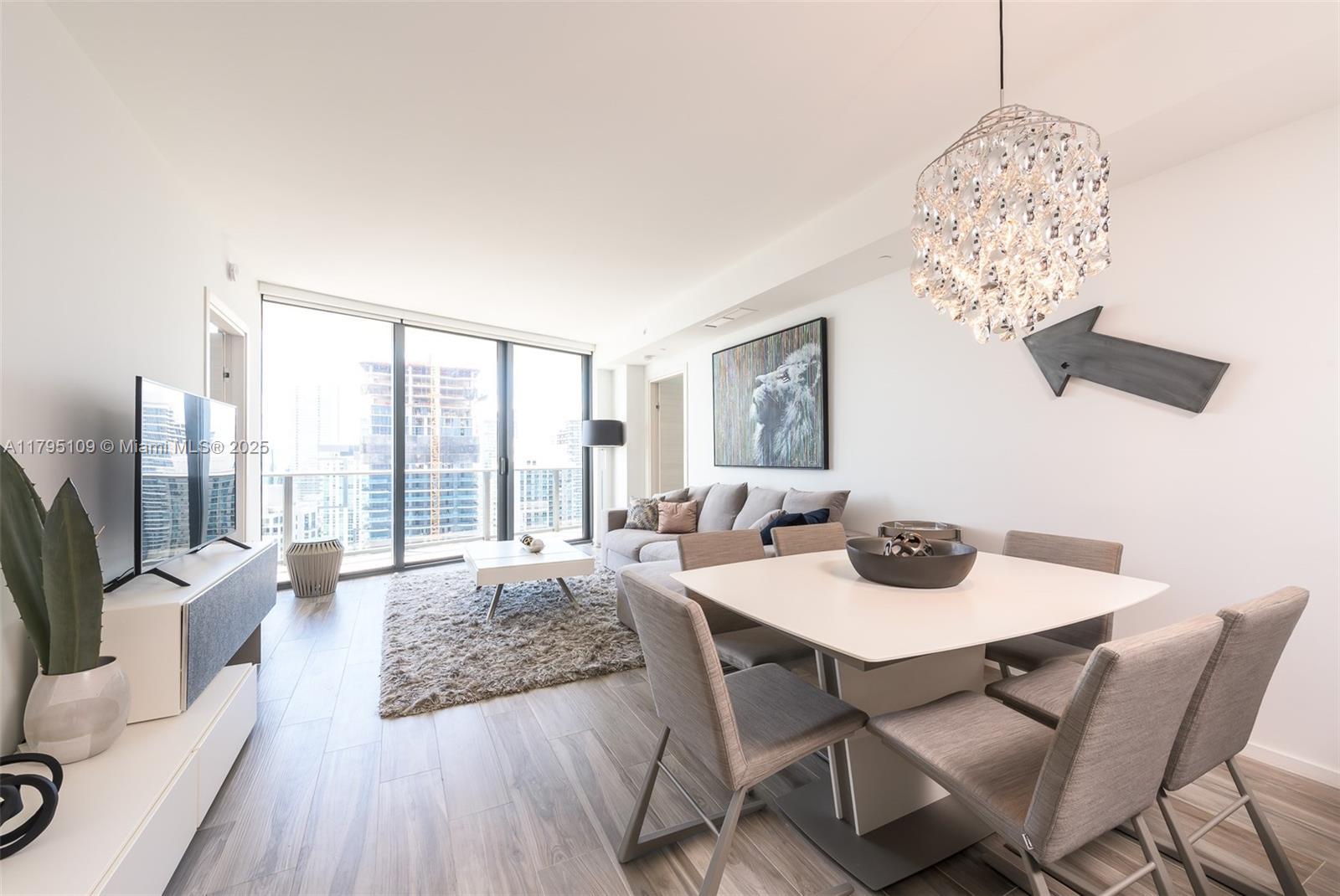 Picture of 801 S Miami Ave # 4302, Miami, FL 33130
