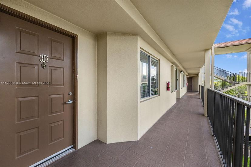 Picture of 1351 SW 141St Ave # 313G, Pembroke Pines FL 33027