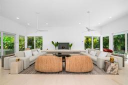 Picture of 10400 Old Cutler Rd, Coral Gables, FL 33156