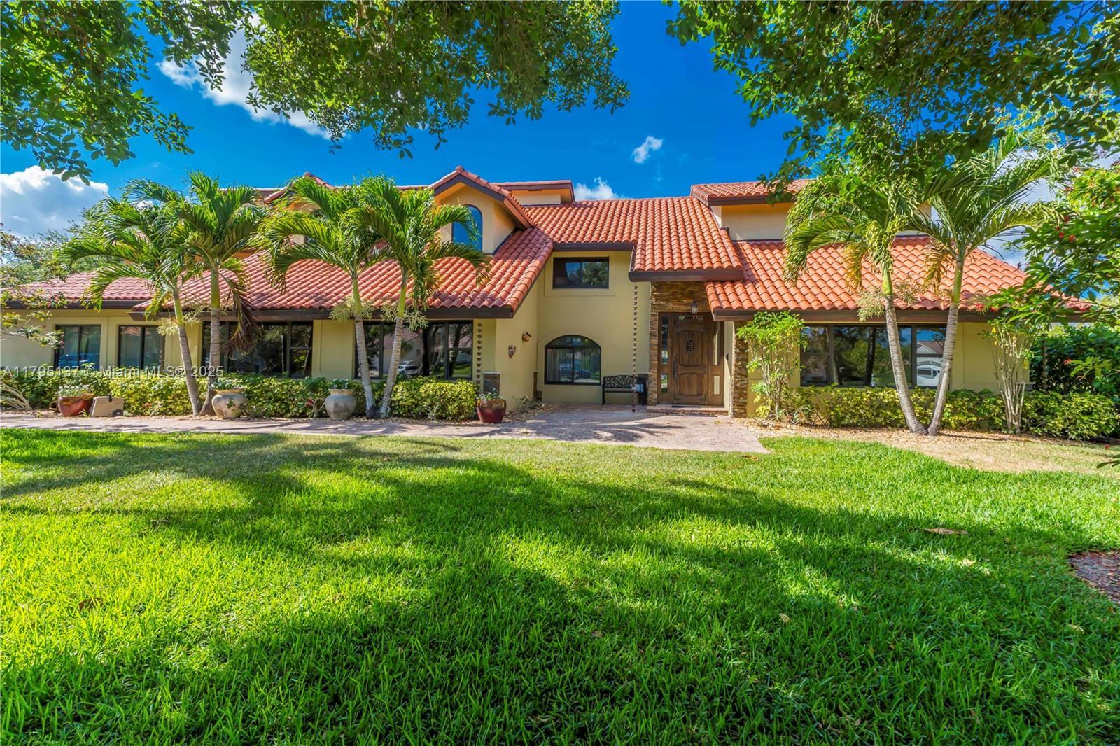 Picture of 11915 Green Oak Dr, Davie, FL 33330