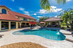 Picture of 11915 Green Oak Dr, Davie, FL 33330