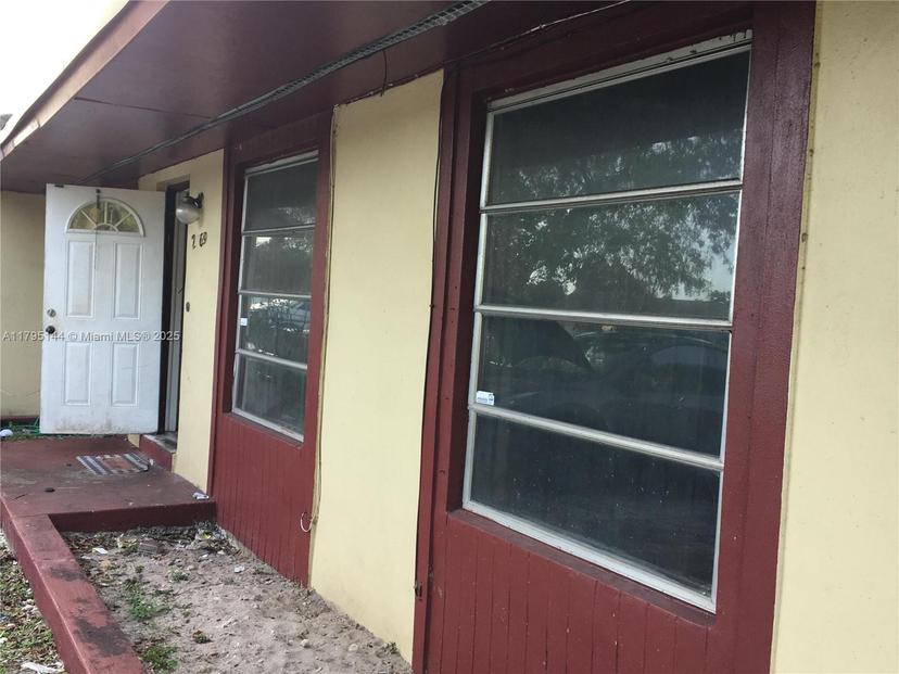 Picture of 2869 NW 197Th Ter, Miami Gardens FL 33056